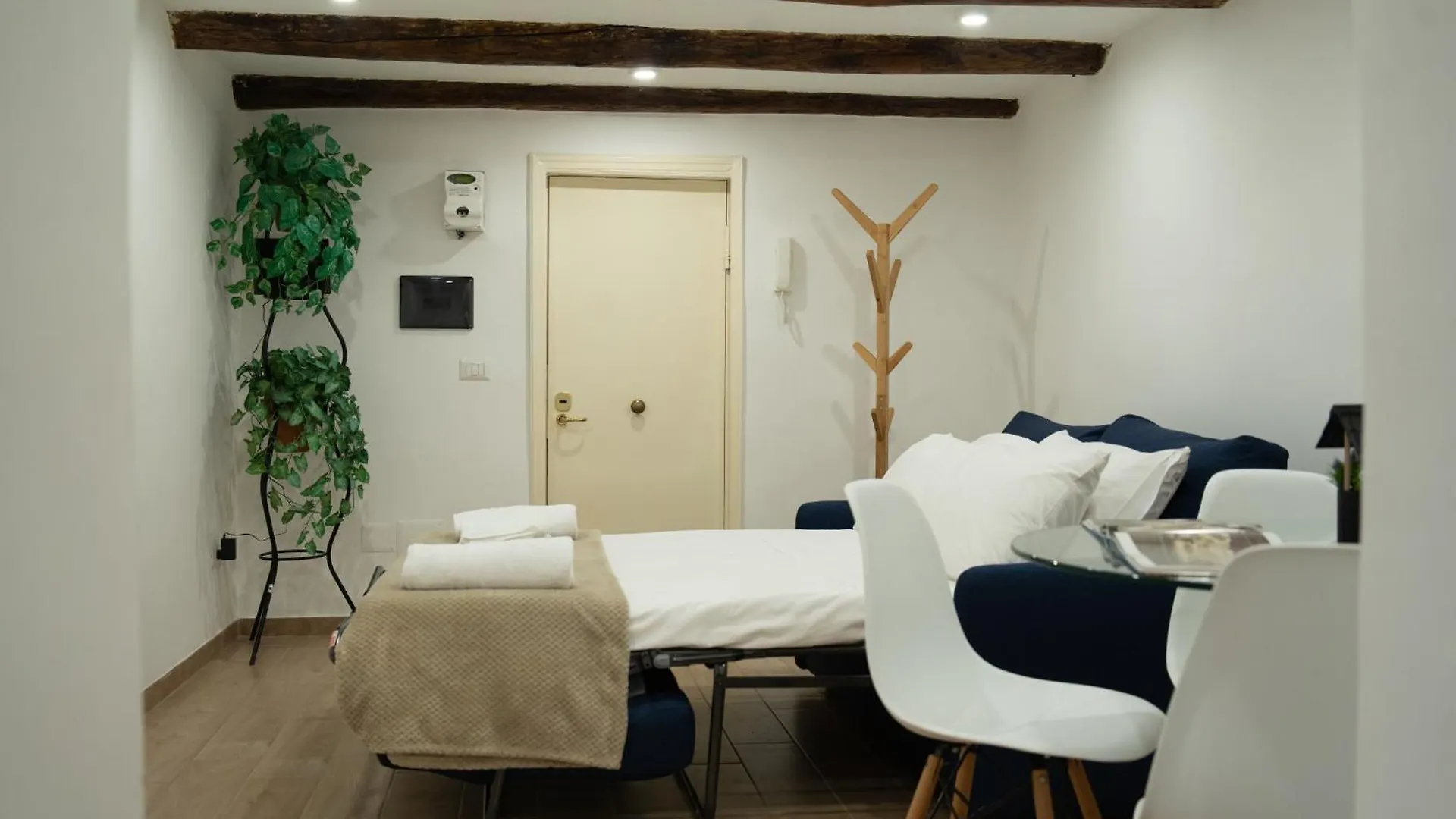 Apartment Vomero 84 - Appartamento Nel Cuore Del Vomero Naples